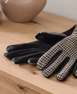 Rukavice zo zmesi materiálov