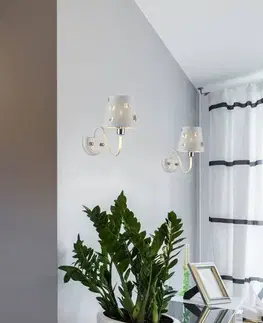Nástenná lampa Batley Ledea s otvormi v bielej farbe