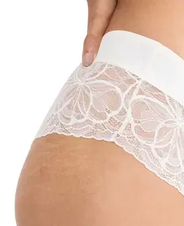 Nohavičky Triumph Body Makeup Illusion Lace