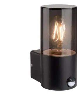  Vonkajšie nástenné svietidlo so senzorom 1xE27/40W/230V IP44 čierne/dymové OUTD. WALL LIGHT E27 XD ROUND