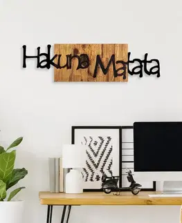 Dekoratívny drevený doplnok na stenu Hakuna Matata 4
