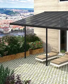 Pergola 557 x 305 cm (čierna + šedý polykarbonát)