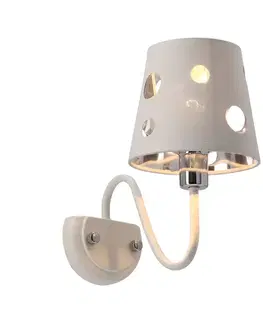 Nástenná lampa Batley Ledea s otvormi v bielej farbe