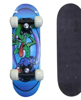 WORKER Kid Skateboy