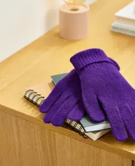 Pletené rukavice, fialové