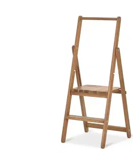 Malý rebrík z masívneho dreva