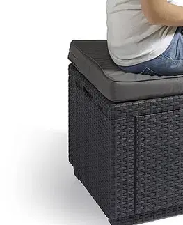 DEOKORK Záhradný ratanový taburet CUBE (antracit) ZADARMO PODUŠKA