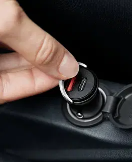 Rýchlonabíjačka do auta