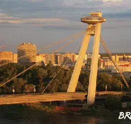 (B) 3D pohľadnica Bratislava (Most SNP, deň/noc) - Blažej Babík