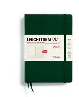 Diár LEUCHTTURM1917 2025 Forest Green, Medium (A5), riadkovaný, English