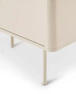Komoda s 3 dverami
