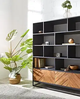 DELIFE Skriňa Famke 120 cm mango teak 10 priehradiek 2 dvierka