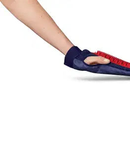 Rukavica na starostlivosť o srsť