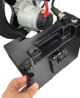 inSPORTline Hawkie Basic II 500W strieborná
