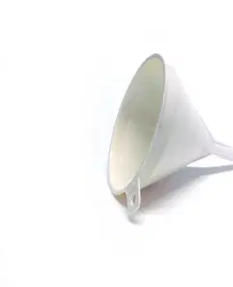 PETRA PLAST - Lievik Petra 14cm