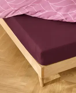 Flanelové napínacie prestieradlo, bordovočervené, štandardná veľkosť