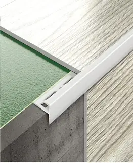 Profil k LVT panelom schodový CL 5 mm 1,35 m strieborný