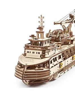 Ugears - 3D drevenené mechanické puzzle Výzkumná loď UG70079
