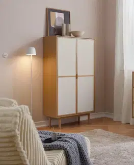 Šatníková skriňa s 2 dverami