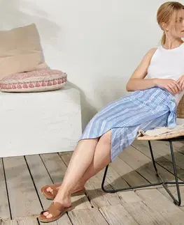 Prúžkovaná zavinovacia sukňa