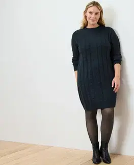 Pletené šaty s vrkočovým vzorom