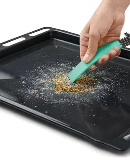 Kefa na čistenie rúry na pečenie so škrabkou