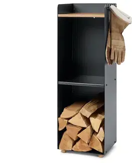 Vysoký regál na krbové drevo s odkladacou plochou