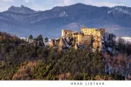 (A6) Pohľadnica panoráma Hrad Lietava o02