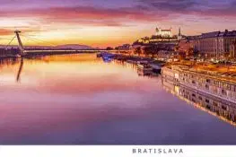 (A6) Pohľadnica panoráma Bratislava e06 (loď na Dunaji)