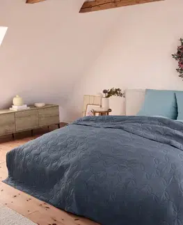 Prikrývka na posteľ