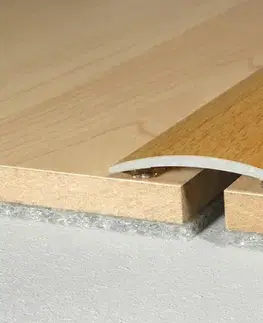 Prechodový profil 40 mm, oblý (samolepiaci) | nivelácia 0 - 6 mm Stříbro E01