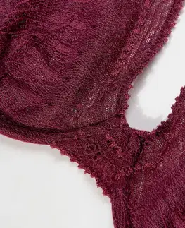 Passionata podprsenka s kosticami »Leila«