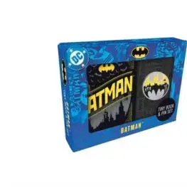 DC Comics: Batman Tiny Book and Pin Set - Editions Insight