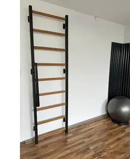 BenchK 700B