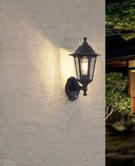 Vonkajšie nástenné svietidlo čierne s pohybovým senzorom IP44 - New Haven Hammered