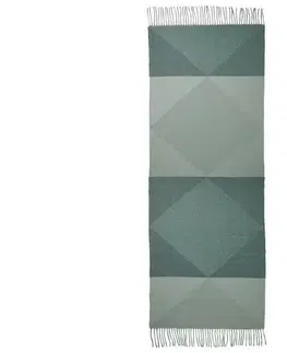 Tkaný šál so strapcami, vzorovaná