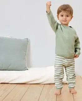 Detská pletená súprava, zelená