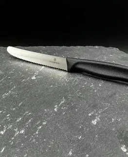 VICTORINOX Nôž na paradajky Victorinox SwissClassic 11cm 6.7833