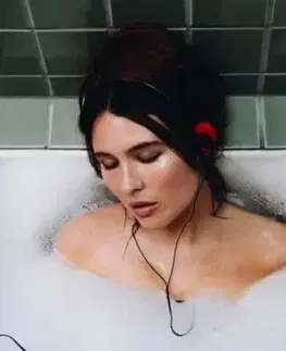 Webb Mimi - Confessions LP - Mimi Webb