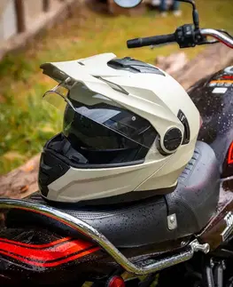 W-TEC Biscaia čierna- lesk - S (55-56)