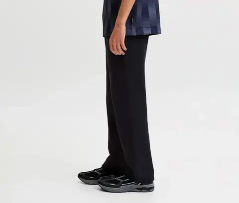 Tepláky Jack&Jones Bradley, čierne