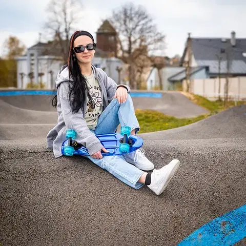 Pennyboard WORKER Mirria C9 22"