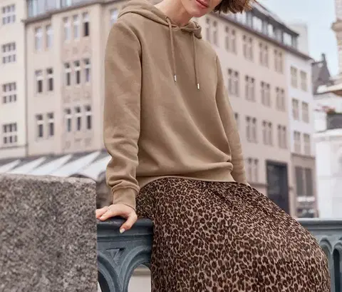 Mikina s kapucňou