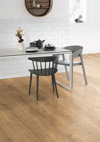 EGGER E-motion kingsize 32 apr hamilton EL2733