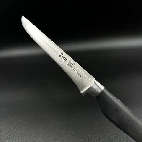 IVO Vykosťovací nôž IVO Premier 15 cm 90011.15