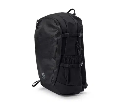 Turistický ruksak, 25 l
