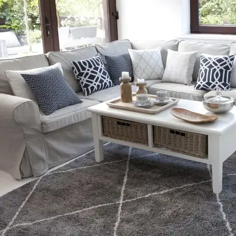 Dekoria Koberec Royal Rhombs dark grey/cream 160x230cm, 160 x 230 cm