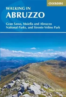 Walking in Abruzzo - Stuart Haines