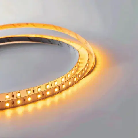 Inteligentný LED pásik RGBW 5 metrov 18W