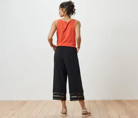 Nohavice culottes s výšivkou